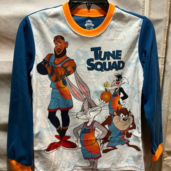 Space Jam Pajamas Nwot Lebron James Space Jam Tune Squad Pajama Set